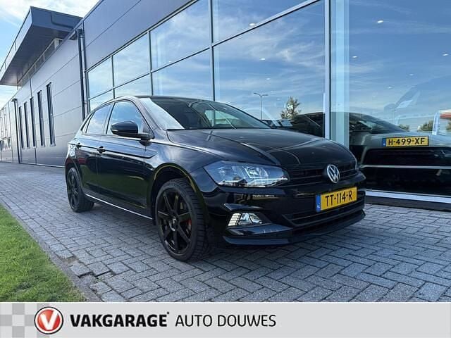 Zwart Gebruikt 2018 VW Polo Highline Hatchback | € 14.450 (Goede deal) - Afbeelding 1/4