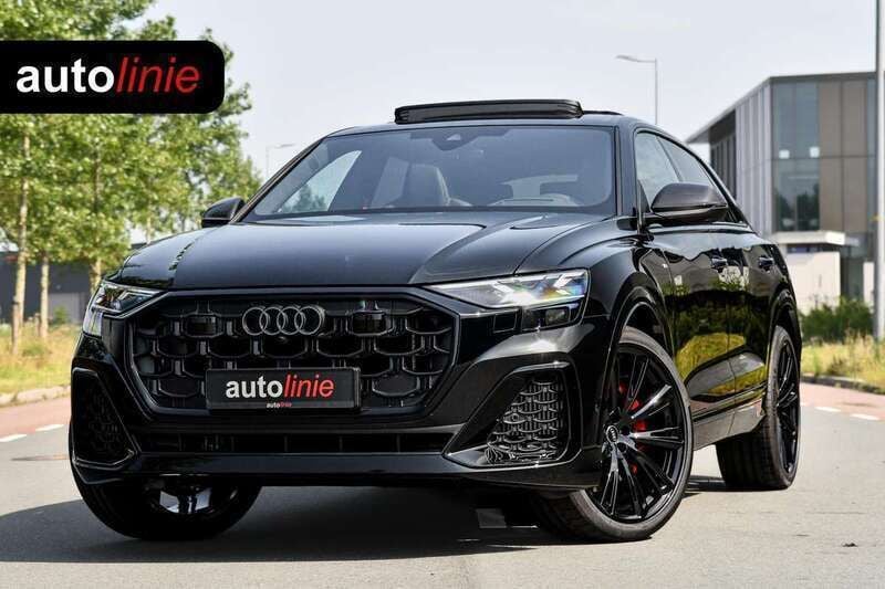 Zwart Nieuw 2025 Audi Q8 Competition SUV | € 119.400 (Super prijs) - Afbeelding 1/2