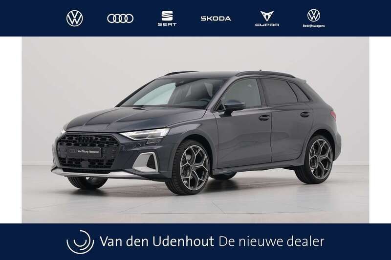Grijs Gebruikt 2025 Audi A3 Advanced Hatchback | € 50.400 - Afbeelding 1/4