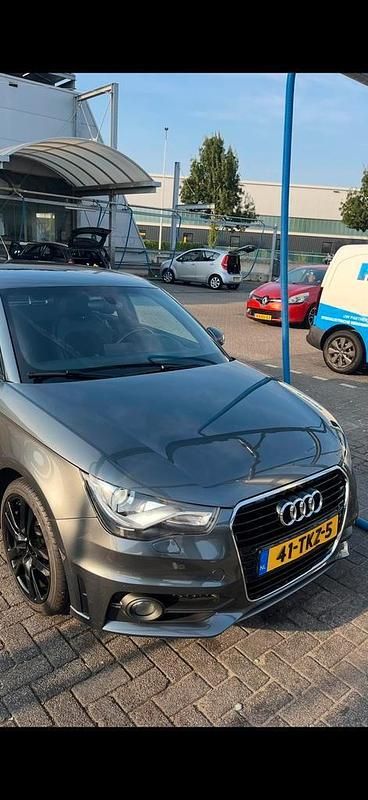 Gebruikt 2012 Audi A1 Sportback Hatchback | € 10.500 (Eerlijke prijs) - Afbeelding 1/4