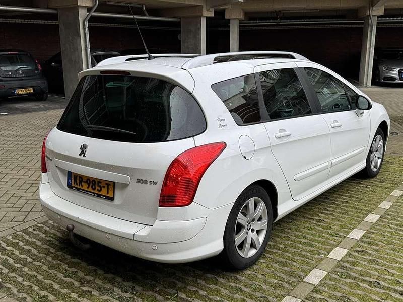 Occasion Peugeot 308 120 PK (88 kW) 2011 Wit MPV