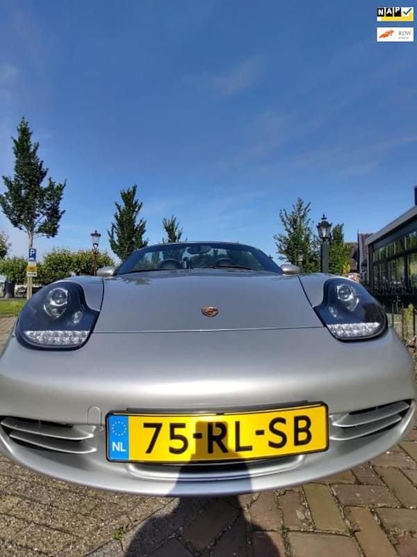 Grijs (metallic) Gebruikt 2003 Porsche Boxster S Edition Cabriolet | € 17.950 (Eerlijke prijs) - Afbeelding 1/4