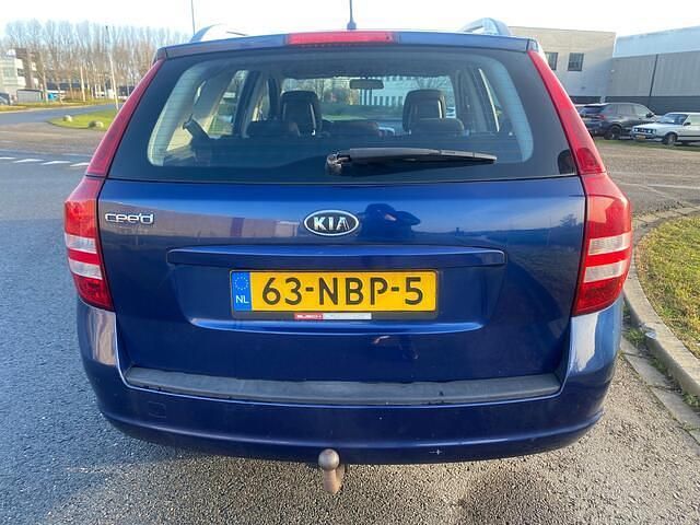 Occasion Kia Ceed 127 PK (93 kW) 2008 Blauw Hatchback