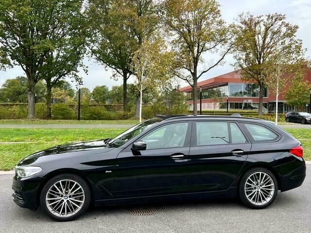 Occasion BMW 520 Sport Line 189 PK (139 kW) 2017 Zwart Stationwagen