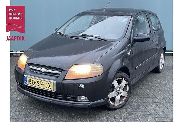 Occasion Chevrolet Kalos 94 PK (69 kW) 2005 Zwart Hatchback