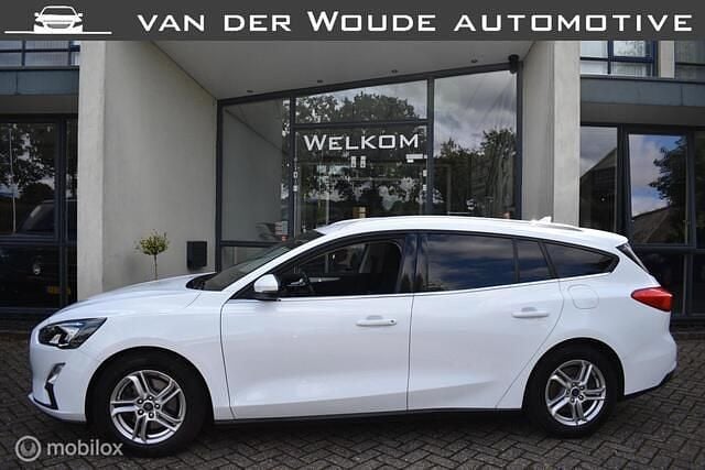 Wit Occasion 2020 Ford Focus Trend Stationwagen | € 9.700 (Eerlijke prijs) - Afbeelding 1/4
