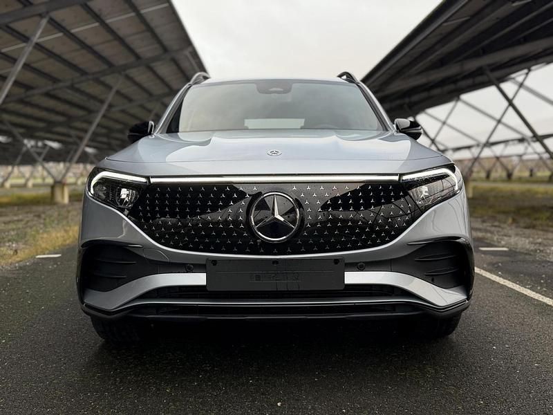 Occasion Mercedes EQB250+ Business 139 kW (189 PK) 2026 Zilver SUV