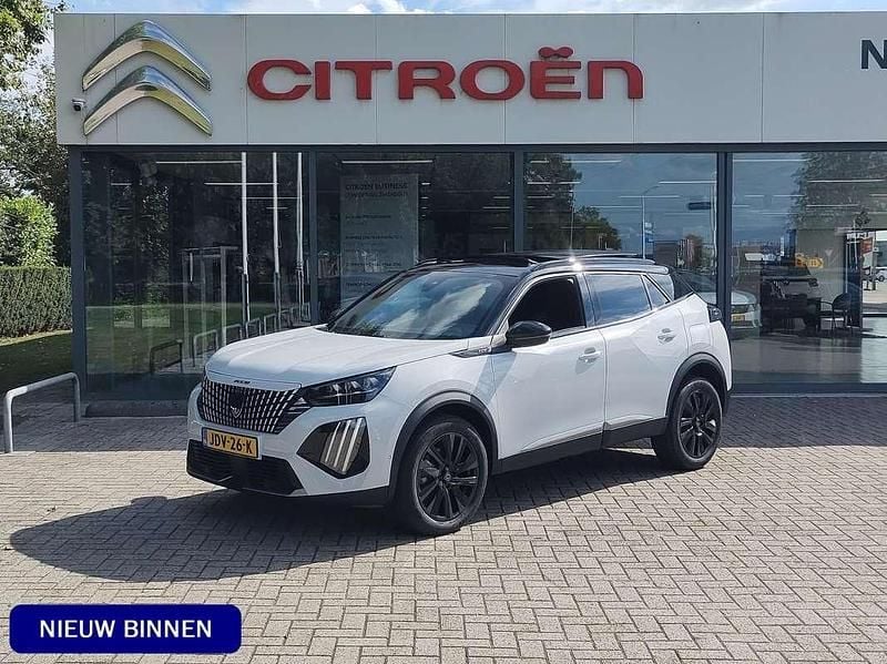Wit Nieuw 2025 Peugeot 2008 GT SUV | € 35.945 (Goede deal) - Afbeelding 1/4