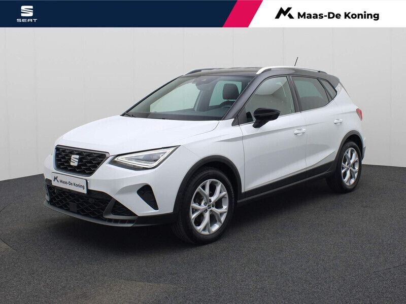 Wit, metallic lak Gebruikt 2023 Seat Arona FR SUV | € 23.880 (Goede deal) - Afbeelding 1/4