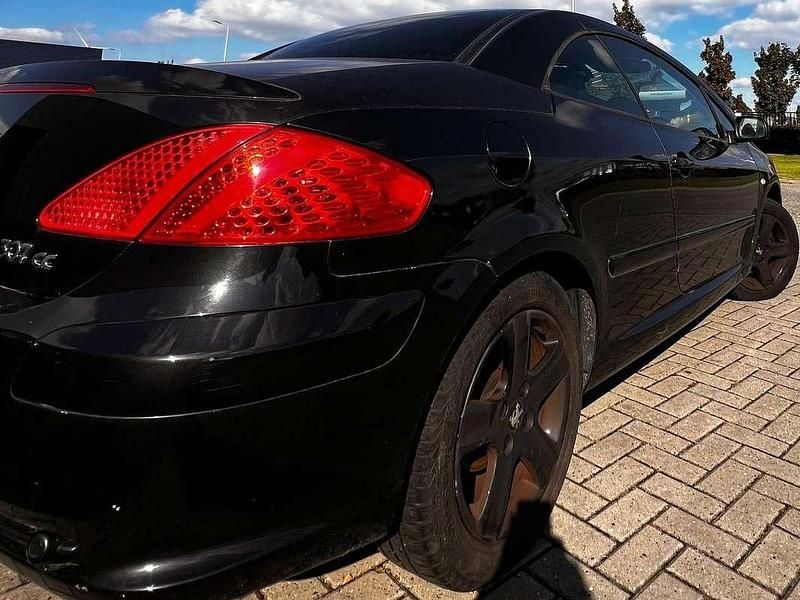 Gebruikt 2005 Peugeot 307 CC Cabriolet | € 850 (Super prijs) - Afbeelding 1/4