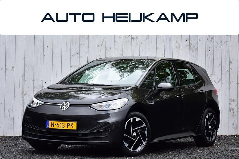 Grijs Gebruikt 2021 VW ID.3 Pro Hatchback | € 17.950 (Super prijs) - Afbeelding 1/4