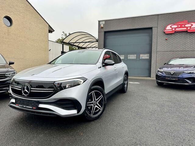 Zilver Gebruikt 2022 Mercedes EQA250 AMG line SUV | € 38.500 (Eerlijke prijs) - Afbeelding 1/4