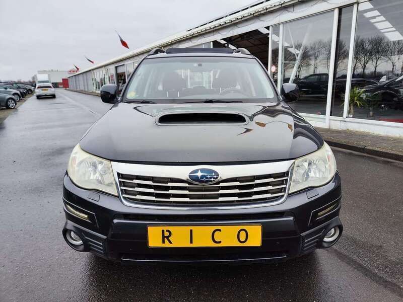 Grijs Gebruikt 2010 Subaru Forester Premium SUV | € 750 (Goede deal) - Afbeelding 1/3