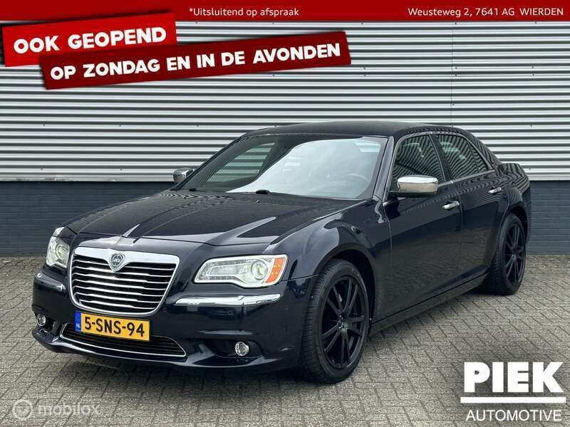 Blauw Gebruikt 2013 Lancia Thema Platinum Sedan | € 5.999 - Afbeelding 1/3