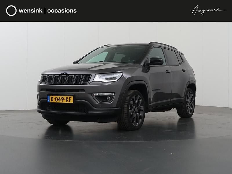 Grijs Gebruikt 2021 Jeep Compass SUV | € 25.345 (Eerlijke prijs) - Afbeelding 1/4