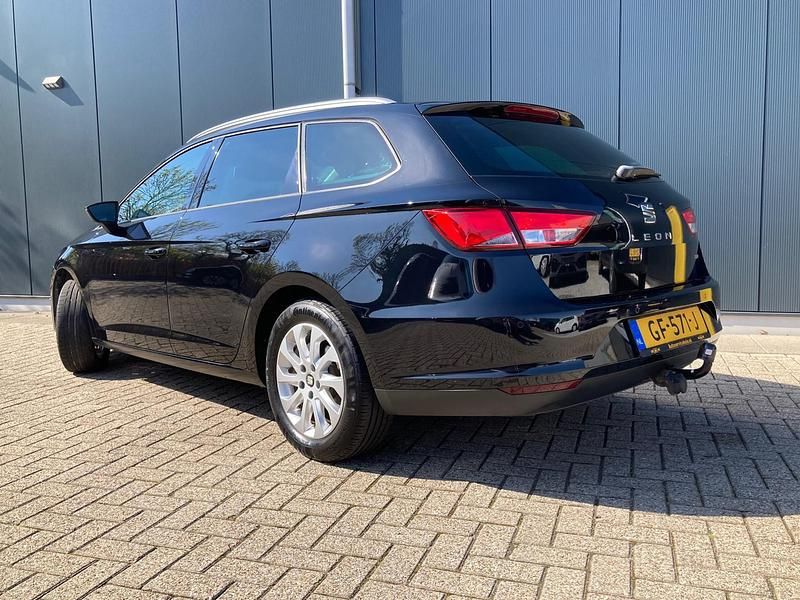 Occasion Seat Leon Style 110 PK (80 kW) 2015 Zwart Stationwagen