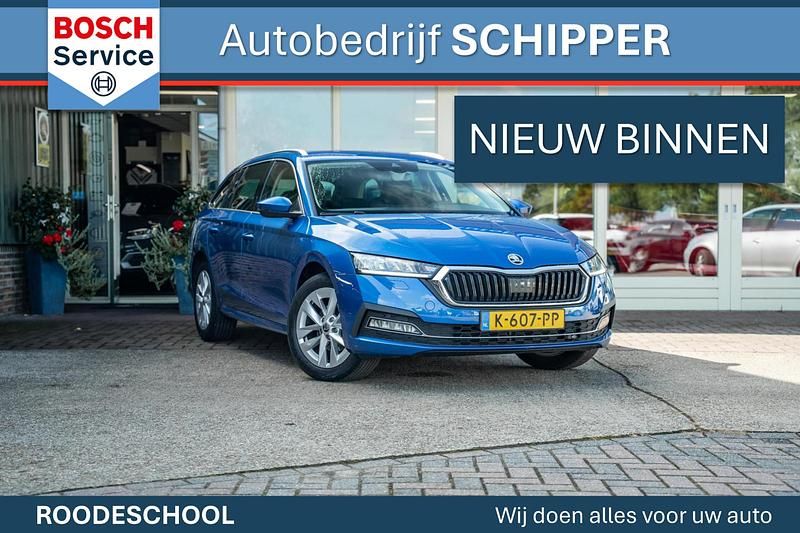 Blauw Gebruikt 2021 Skoda Octavia Business Line Stationwagen | € 18.950 (Eerlijke prijs) - Afbeelding 1/4