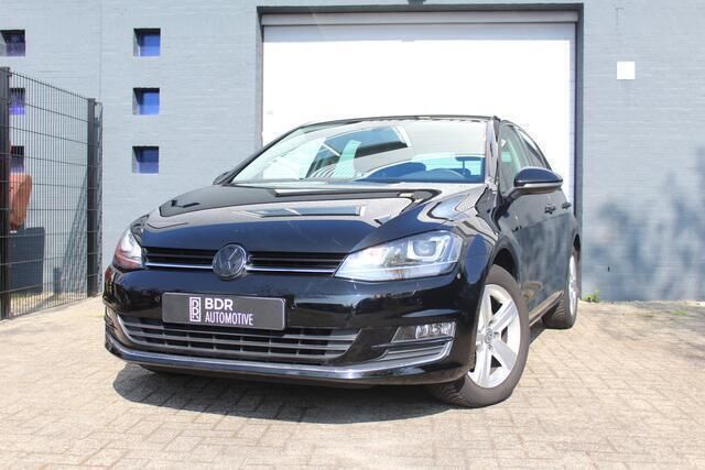 Zwart Gebruikt 2015 VW Golf VII Edition Hatchback | € 11.995 (Eerlijke prijs) - Afbeelding 1/4