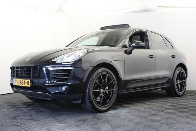 Zwart Gebruikt 2014 Porsche Macan SUV | € 26.999 (Duur) - Afbeelding 1/4