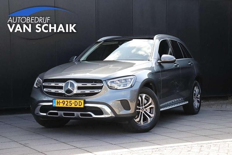 Grijs Gebruikt 2020 Mercedes GLC200 Business SUV | € 32.845 (Goede deal) - Afbeelding 1/4