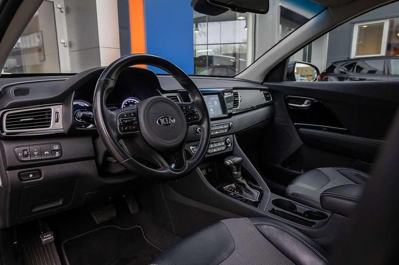 Occasion Kia Niro Premium 104 PK (76 kW) 2018 Grijs SUV
