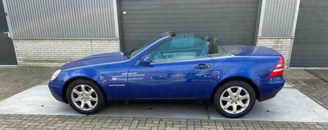 Blauw Occasion 1999 Mercedes SLK230 Cabriolet | € 8.750 (Duur) - Afbeelding 1/4