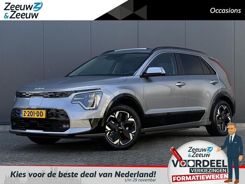 Grijs Gebruikt 2024 Kia Niro SUV | € 33.445 (Eerlijke prijs) - Afbeelding 1/4