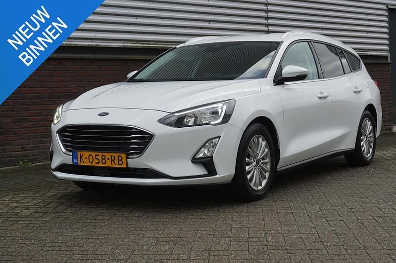 Wit Gebruikt 2021 Ford Focus Business Edition Stationwagen | € 16.450 (Goede deal) - Afbeelding 1/4