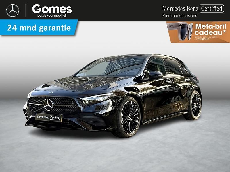 Zwart Gebruikt 2025 Mercedes A200 AMG line Hatchback | € 44.950 - Afbeelding 1/4