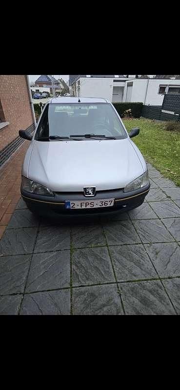 Gebruikt 1997 Peugeot 106 Hatchback | € 750 - Afbeelding 1/1