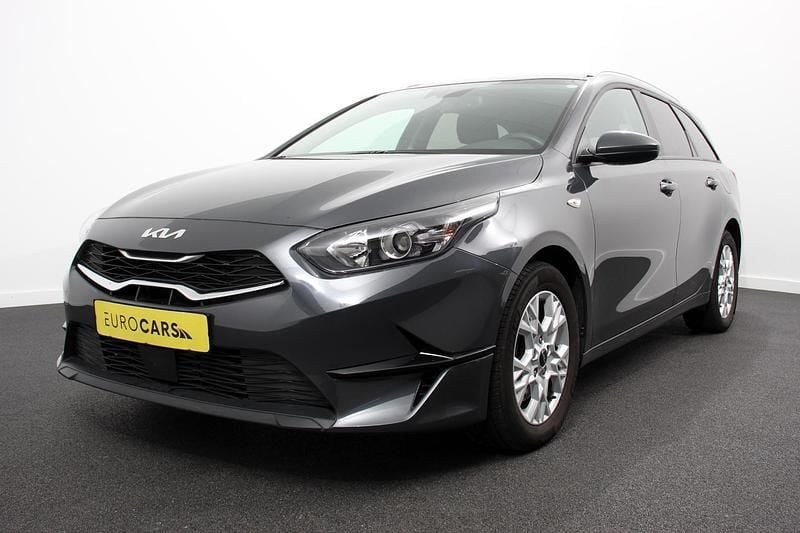 Grijs Gebruikt 2022 Kia Ceed Stationwagen | € 17.440 (Goede deal) - Afbeelding 1/2