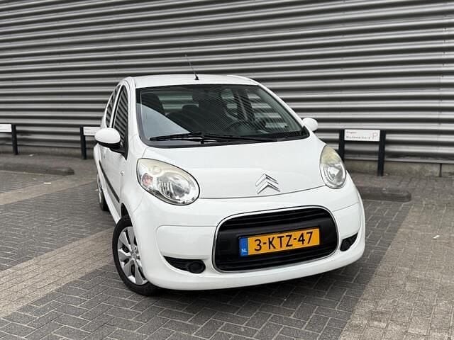 Wit Gebruikt 2010 Citroën C1 Hatchback | € 2.450 (Goede deal) - Afbeelding 1/4