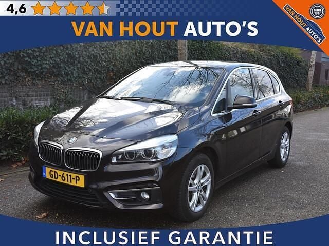 Bruin Gebruikt 2015 BMW 218 Luxury Line Stationwagen | € 11.950 (Eerlijke prijs) - Afbeelding 1/4
