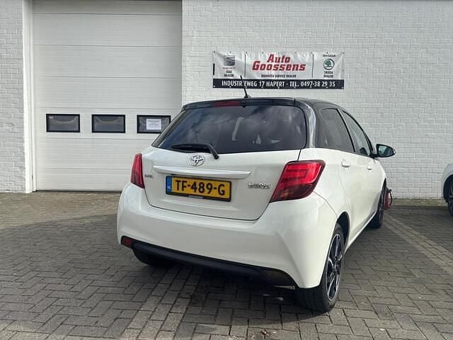 Occasion Toyota Yaris Trend 69 PK (50 kW) 2017 Wit Hatchback