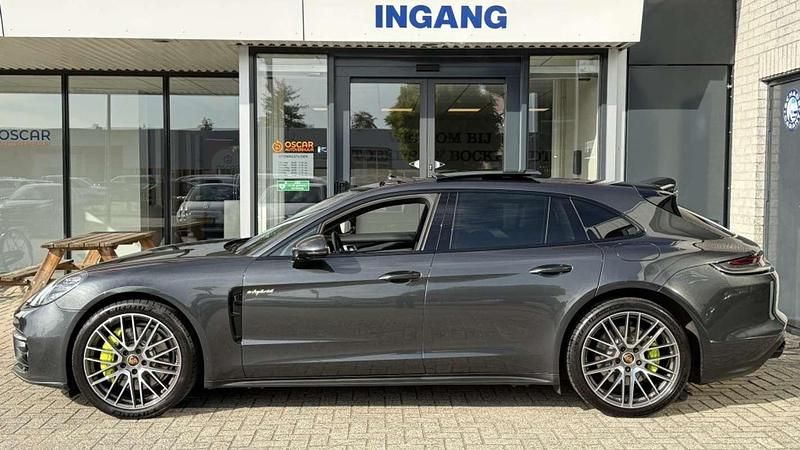 Occasion Porsche Panamera Sport 462 PK (339 kW) 2021 Grijs Sedan