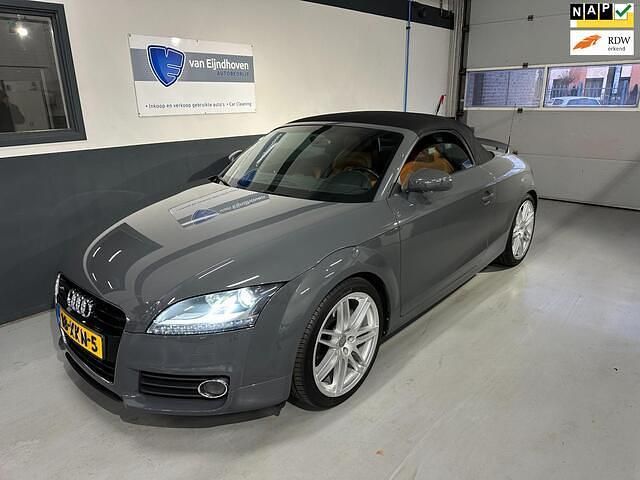 Grijs Gebruikt 2012 Audi TT Roadster Exclusive Cabriolet | € 12.950 (Eerlijke prijs) - Afbeelding 1/4