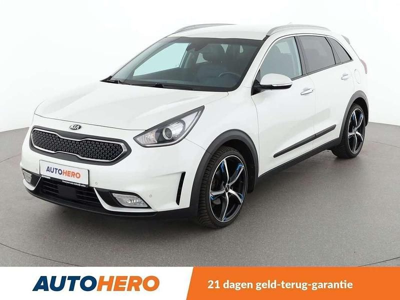 Wit Gebruikt 2016 Kia Niro Spirit SUV | € 15.149 (Eerlijke prijs) - Afbeelding 1/3
