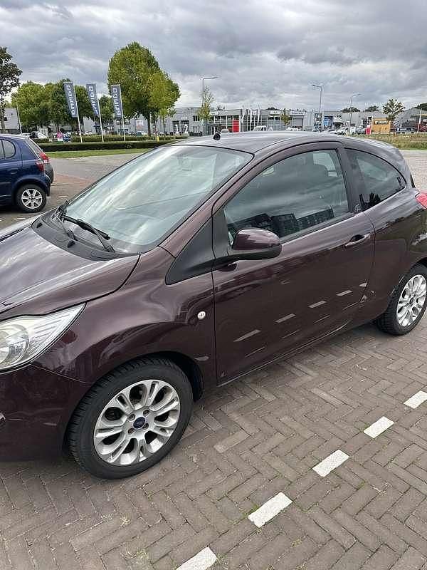 Occasion Ford Ka Cool & Sound Edition 69 PK (50 kW) 2010 Bruin Hatchback