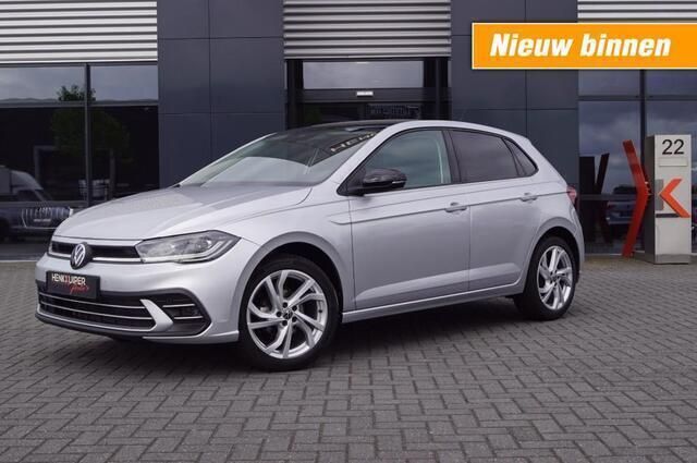 Zilver Occasion 2024 VW Polo Style Hatchback | € 28.950 (Duur) - Afbeelding 1/4
