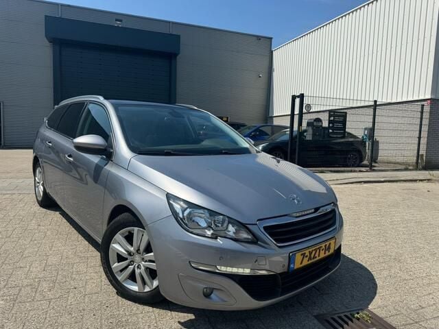 Grijs Gebruikt 2014 Peugeot 308 Stationwagen | € 3.799 (Eerlijke prijs) - Afbeelding 1/4