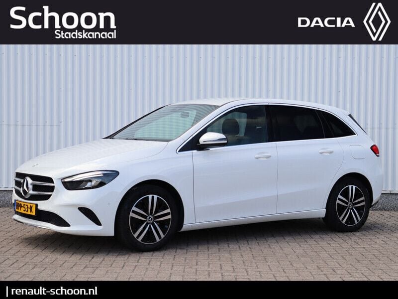 Wit Gebruikt 2021 Mercedes B250e MPV | € 26.450 - Afbeelding 1/4