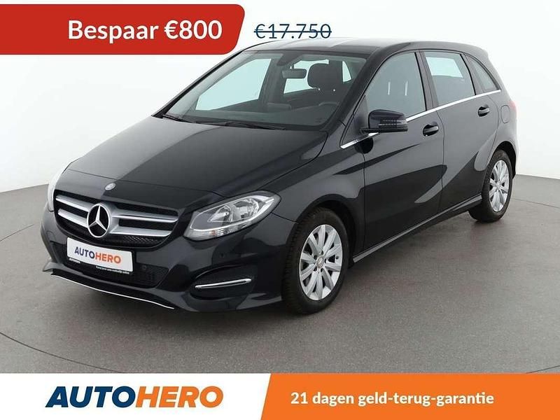 Zwart Gebruikt 2016 Mercedes B180 Style MPV | € 17.149 (Eerlijke prijs) - Afbeelding 1/3