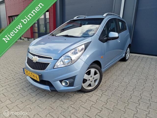 Blauw Gebruikt 2010 Chevrolet Spark LT Hatchback | € 3.250 (Eerlijke prijs) - Afbeelding 1/4