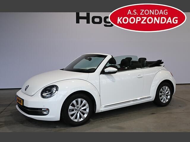 Wit Gebruikt 2013 VW Beetle Design Cabriolet | € 13.940 (Goede deal) - Afbeelding 1/4