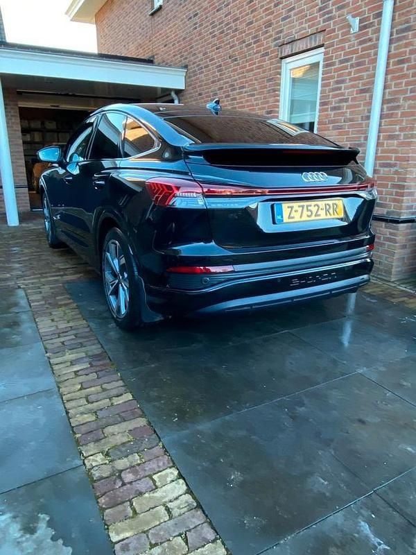 Occasion Audi Q4 Sportback e-tron Black Edition 125 kW (170 PK) 2022 SUV