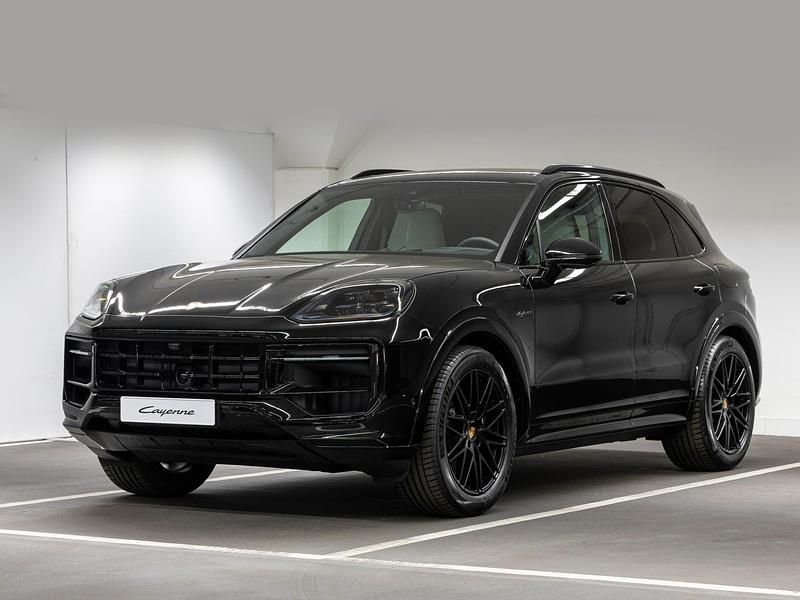 Zwart Gebruikt 2025 Porsche Cayenne SUV | € 159.900 - Afbeelding 1/4
