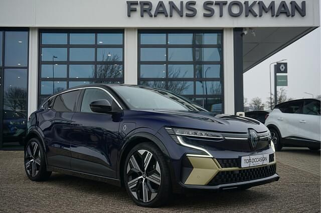 Occasion Renault Megane E-Tech Iconic 160 kW (218 PK) 2022 Blauw metallic Hatchback