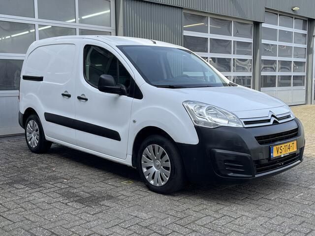 Wit Gebruikt 2015 Citroën Berlingo Comfort MPV | € 6.950 (Eerlijke prijs) - Afbeelding 1/4