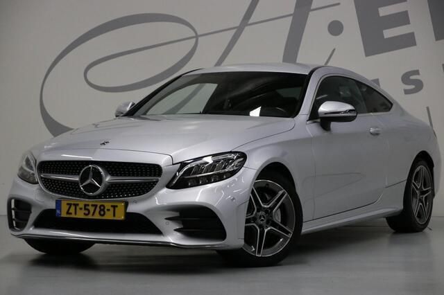 Grijs Gebruikt 2019 Mercedes C180 AMG Coupé | € 26.950 (Eerlijke prijs) - Afbeelding 1/4