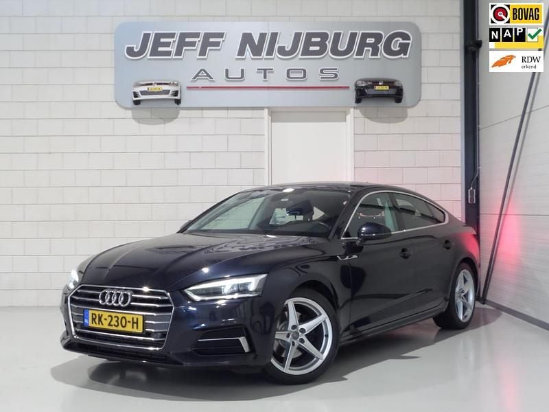 Blauw Gebruikt 2017 Audi A5 Sport Coupé | € 15.999 (Eerlijke prijs) - Afbeelding 1/4